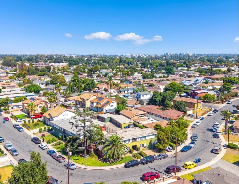 More Photos Of 1072 W Wilson St, Pomona Apartments For Sale