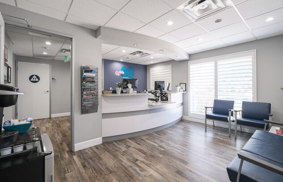 More Photos Of 122 S Patterson Ave, Santa Barbara Office For Sale