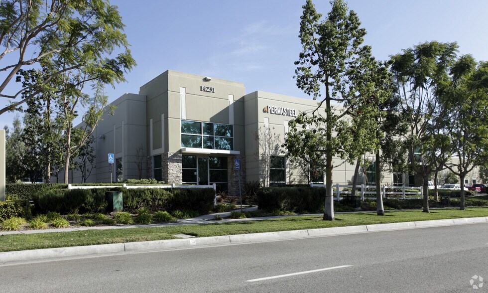 Primary Photo Of 14231 Fern Ave, Chino Warehouse For Lease