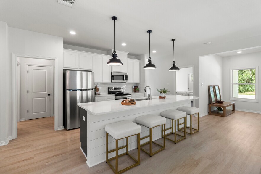 More Photos Of 1104 Berkeley St, College Station Land For Sale