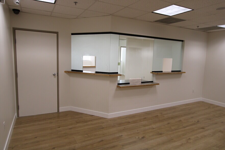 More Photos Of 800 S Central Ave, Glendale Medical For Lease