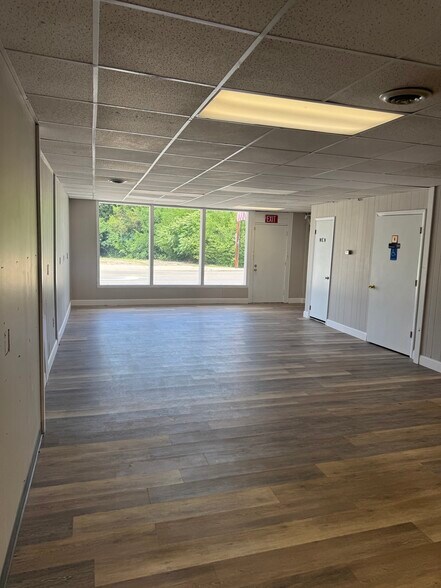 More Photos Of , Eden General Retail For Sale