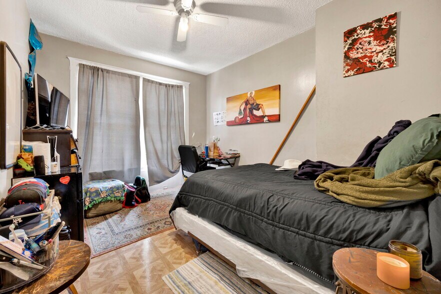 More Photos Of 1166 W 39th Pl, Los Angeles Apartments For Sale