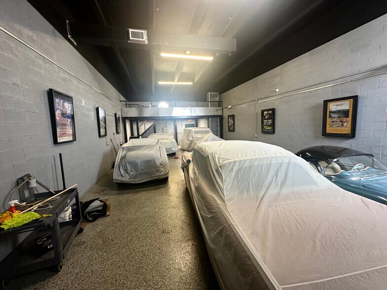 2937 Ravenswood Rd, Fort Lauderdale, FL 33312 Self Storage For Sale