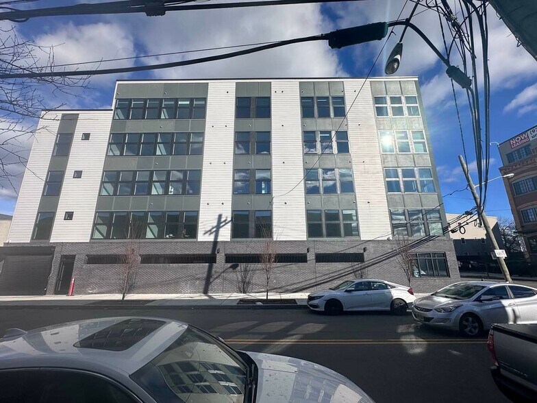 More Photos Of , Newark Multifamily For Sale