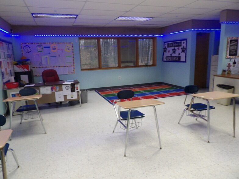 More Photos Of 8445 Munson Rd, Mentor Medical For Sale