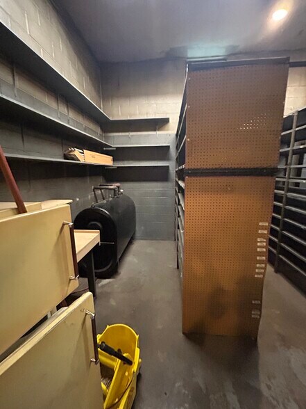 More Photos Of 905 Route 376, Hopewell Junction Storefront For Sale