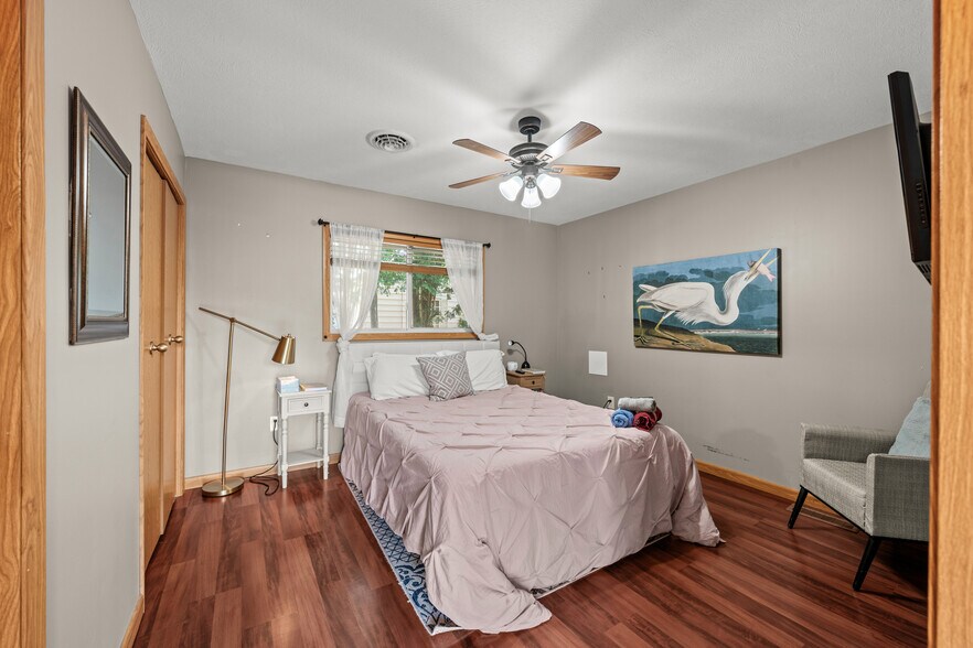 More Photos Of 327 S Miller Rd, Fairlawn Assisted Living For Sale