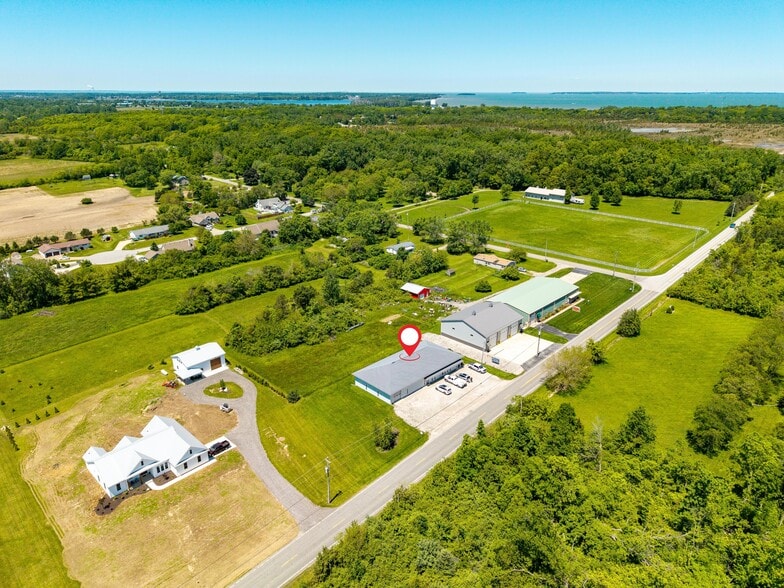 More Photos Of 1200 S Hartshorn Rd, Lakeside Marblehead Warehouse For Sale