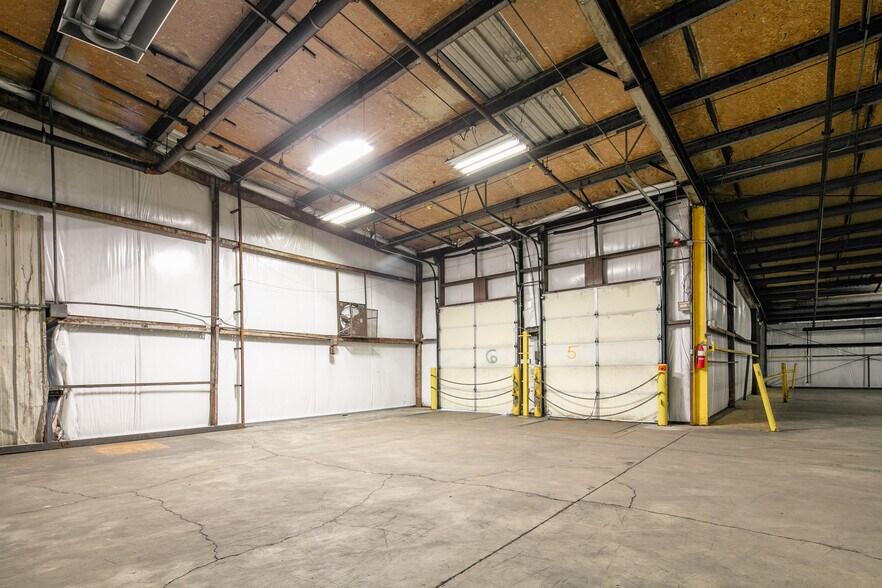 More Photos Of 130 Ecton Rd, Winchester Unknown For Lease