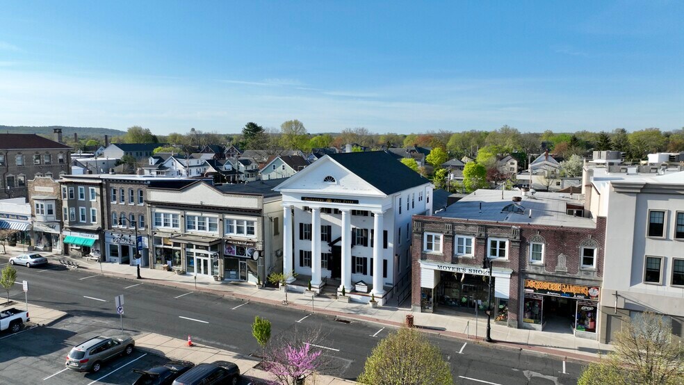 More Photos Of 312-314 W Broad St, Quakertown Office For Sale