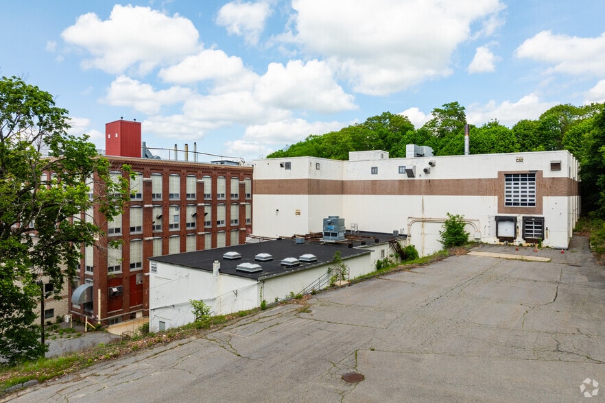 More Photos Of 20 Cameron St, Clinton Warehouse For Sale