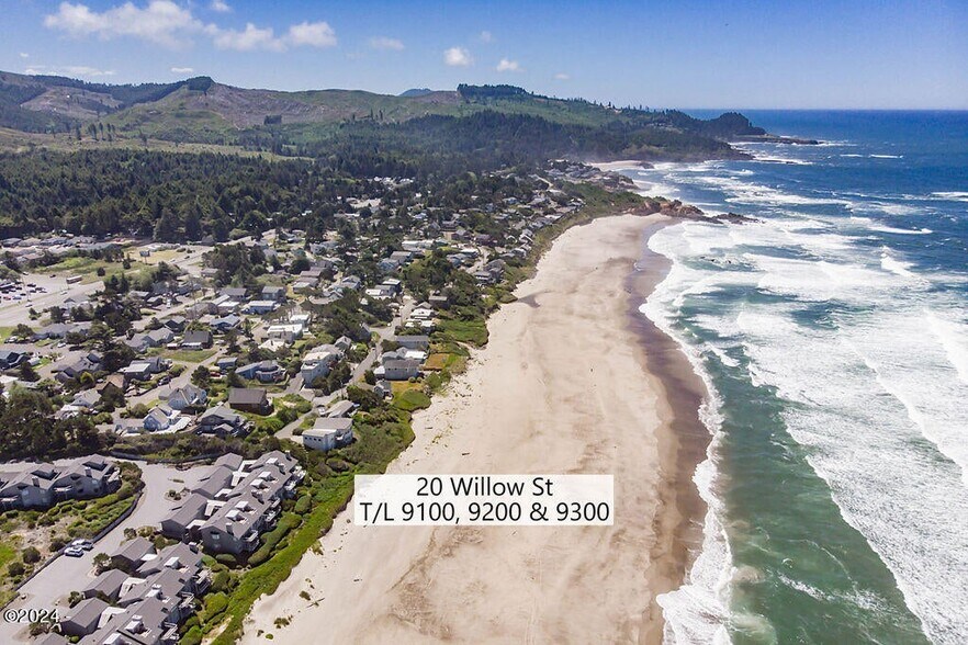 More Photos Of 20 Willow St, Depoe Bay Industrial For Sale