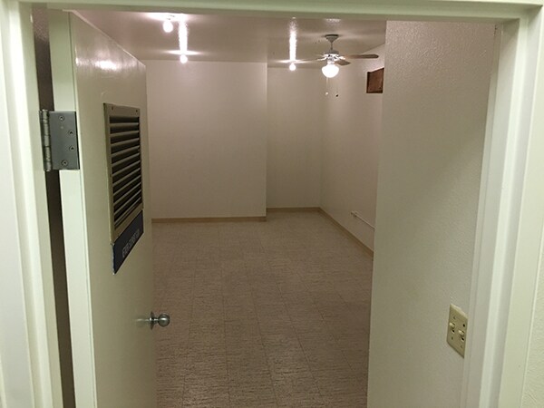 More Photos Of 9410 Locust St, Knights Landing Office For Sale