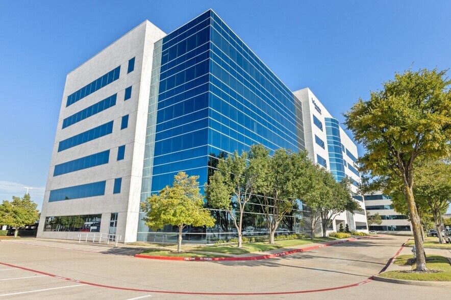More Photos Of 2805 Dallas Pkwy, Plano Office For Lease