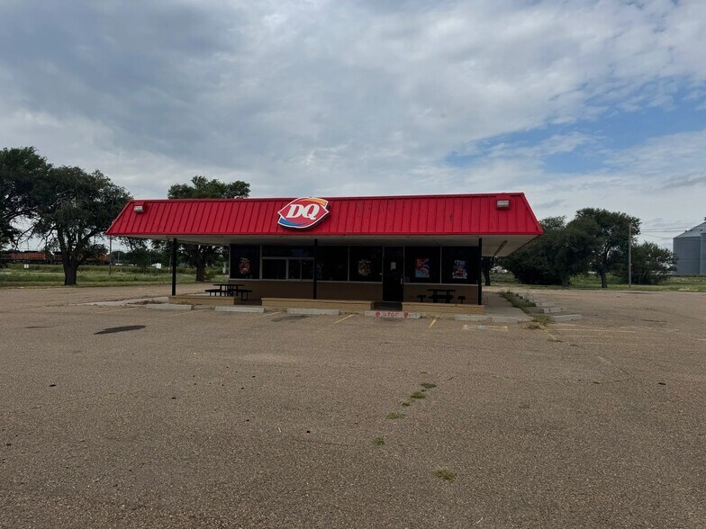 Primary Photo Of 1392 US-60, Panhandle Fast Food For Sale