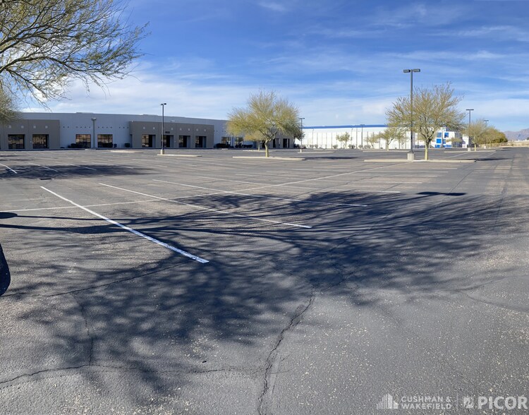 More Photos Of 6223 S Palo Verde Rd, Tucson Light Manufacturing For Lease