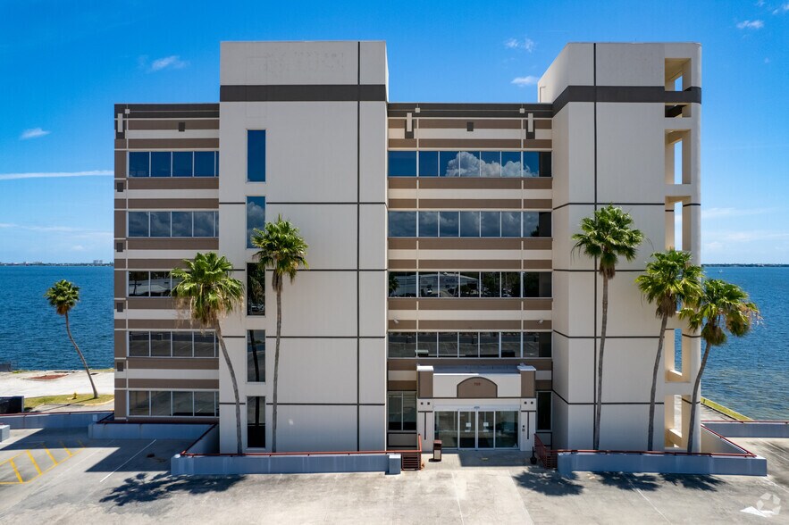 More Photos Of 709 S Harbor City Blvd, Melbourne Medical For Lease