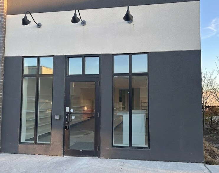More Photos Of 6102 29th Av, Beaumont Storefront For Sale