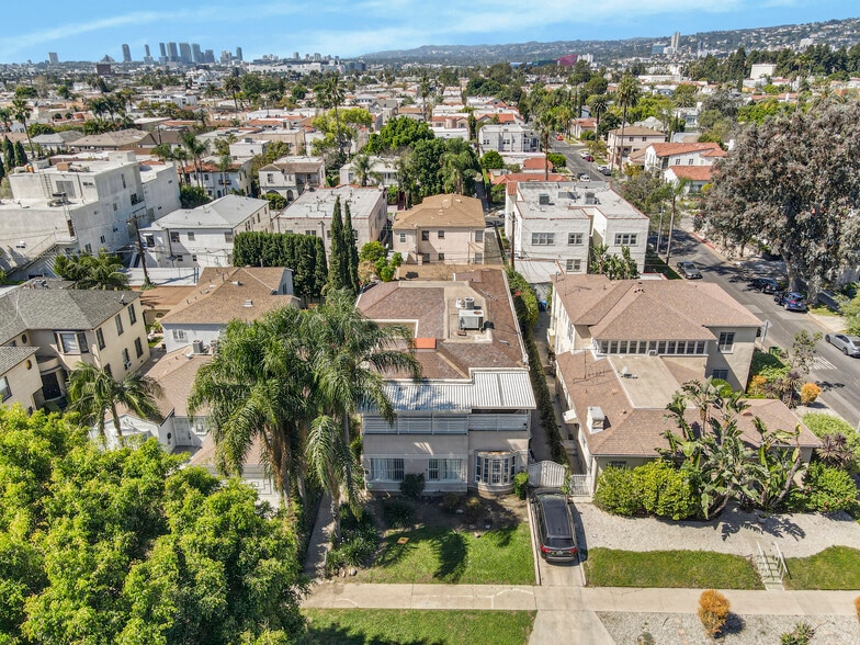 More Photos Of 461 N Vista St, Los Angeles Apartments For Sale