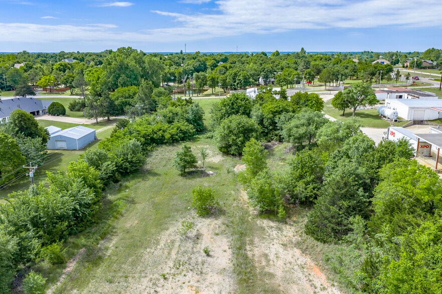 More Photos Of 1820 N Council Rd, Blanchard Food Processing For Sale