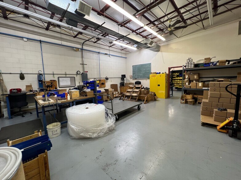 More Photos Of 104 Centre Ct, Radford Warehouse For Sale