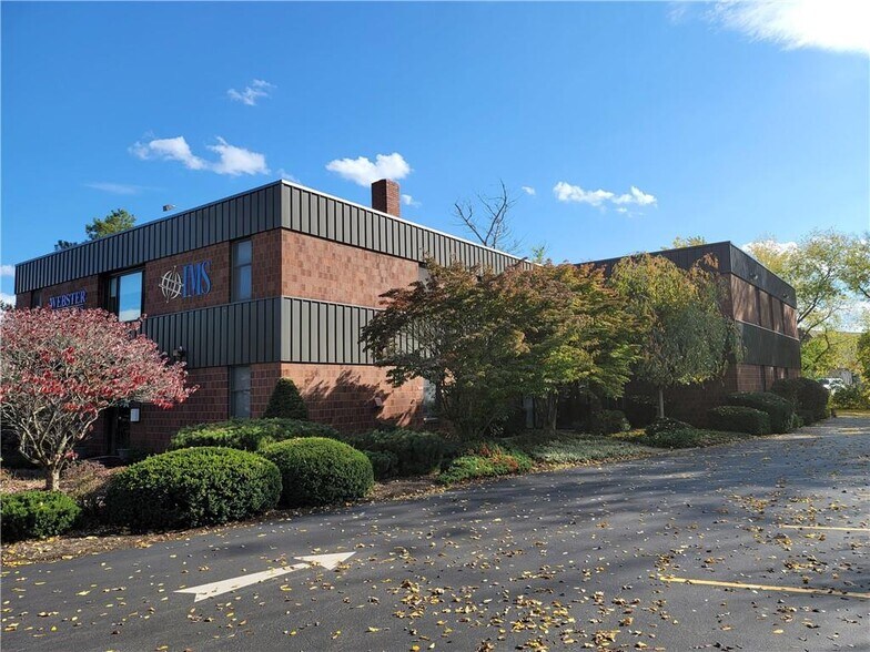 More Photos Of 1595 Elmwood Ave, Rochester Office For Sale