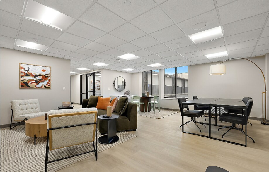 More Photos Of 34911 Van Dyke Ave, Sterling Heights Apartments For Lease