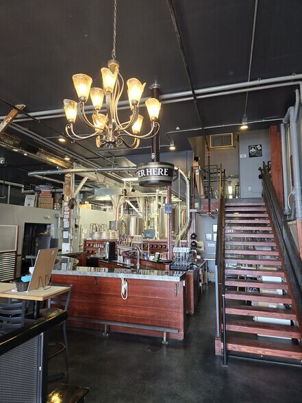 More Photos Of 2302 S Fawcett Ave, Tacoma Restaurant For Lease