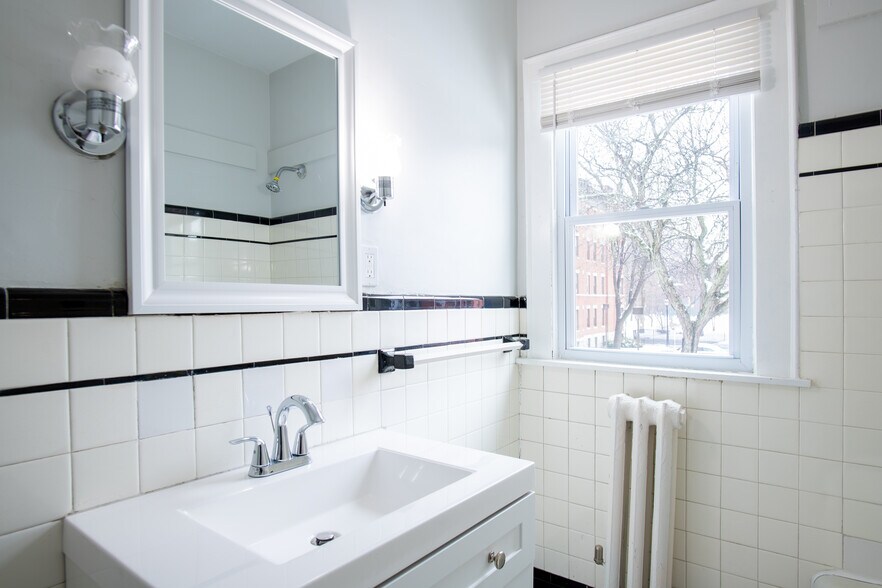 More Photos Of 69 Winter St, Springfield Apartments For Sale