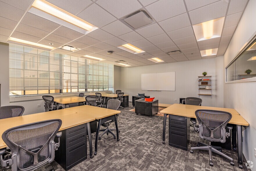 More Photos Of 4220 Duncan Ave, Saint Louis Office For Lease