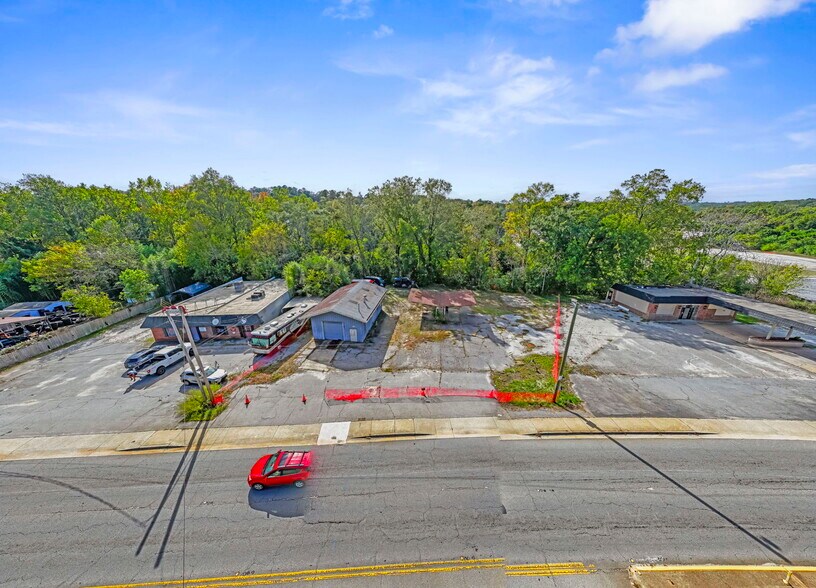 Primary Photo Of 4630 Augusta Rd, Greenville Auto Repair For Sale