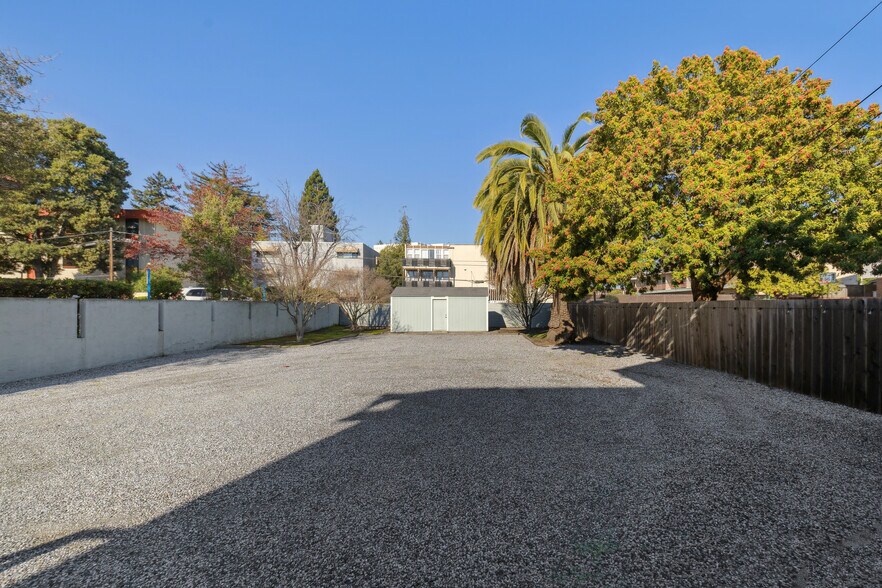 More Photos Of 1424 Chapin Ave, Burlingame Office For Lease