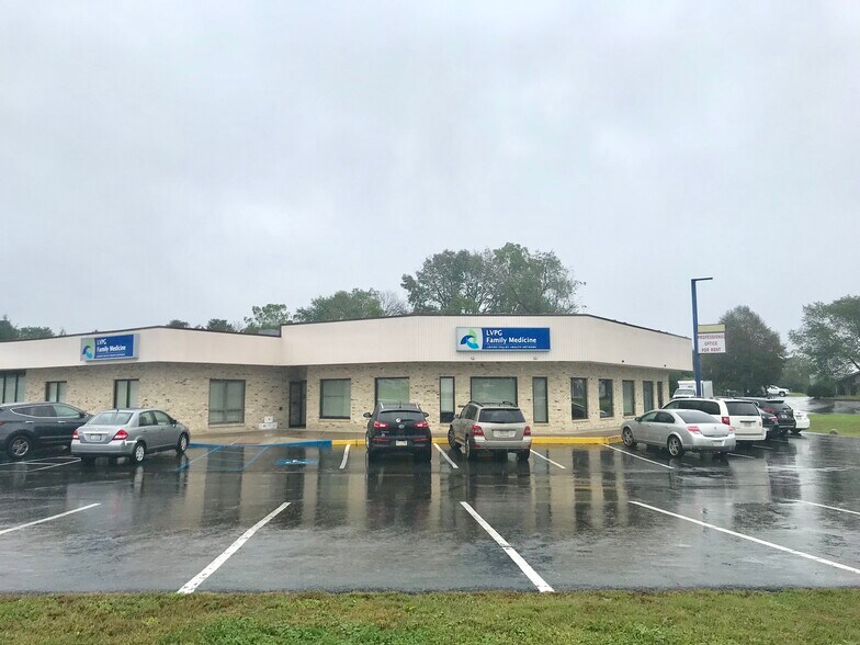 More Photos Of 208 Kevin Ln, Brodheadsville Medical For Lease