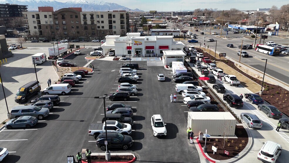 Primary Photo Of In n Out, Salt Lake City Fast Food For Sale