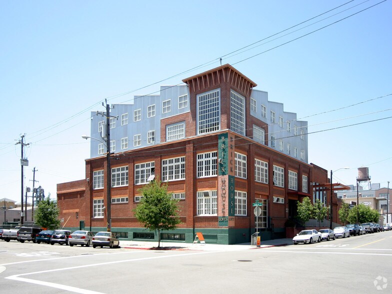 More Photos Of 201 3rd St, Oakland Apartments For Sale