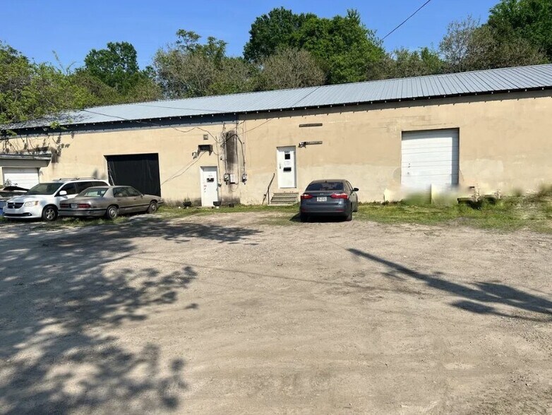 Primary Photo Of 946 Twiggs St, Augusta Warehouse For Lease