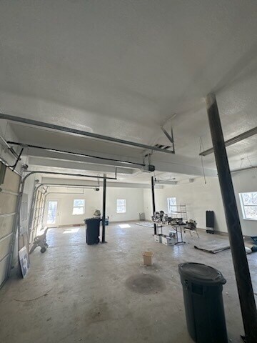 More Photos Of 226 FM 1343, Castroville Flex For Lease