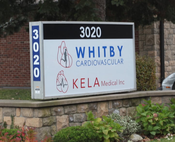 More Photos Of 3020 Brock St N, Whitby Office For Lease