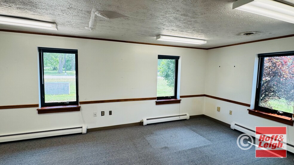 More Photos Of 1280 Sunset Dr, Copley Office For Sale