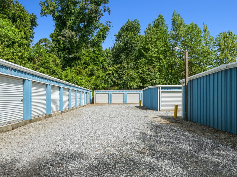More Photos Of 875 S Main St, Cornelia Self Storage For Sale