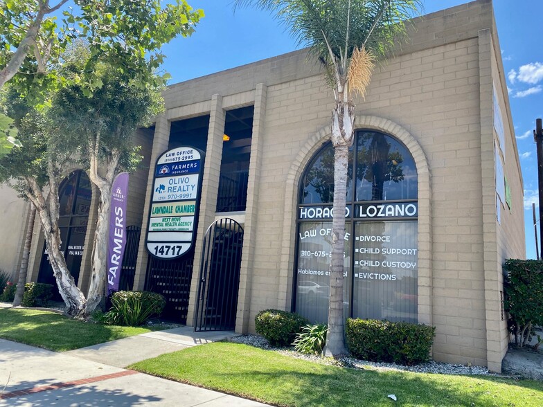 Primary Photo Of 14717 Hawthorne Blvd, Lawndale Office For Lease