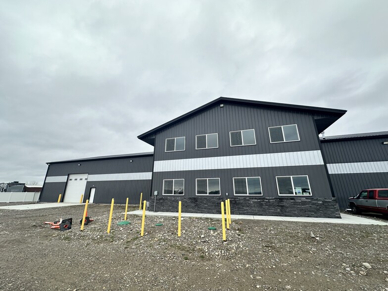 Primary Photo Of 5410 Knox Ave, Billings Warehouse For Sale