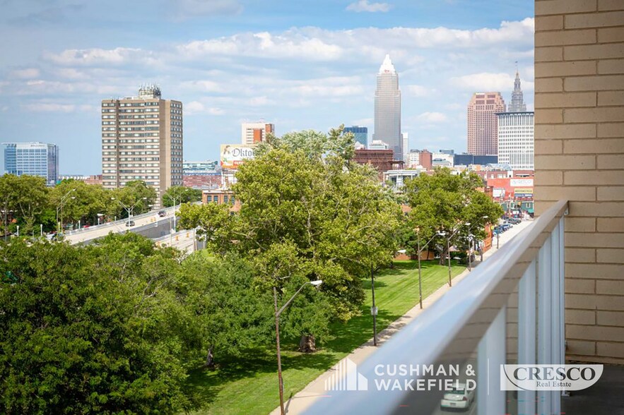 More Photos Of 3219 Detroit Ave, Cleveland Apartments For Sale