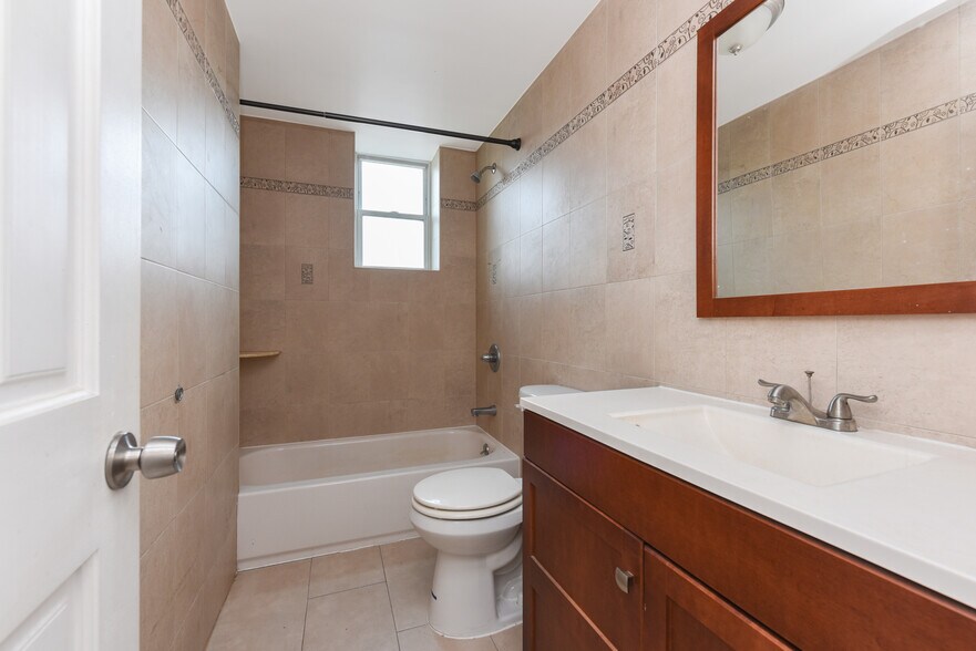 More Photos Of 2296 2nd Ave, New York Multifamily For Sale