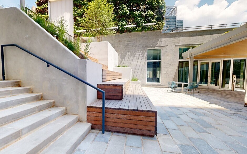 Primary Photo Of 2 Bethesda Metro Ctr, Bethesda Office For Lease