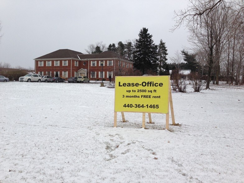 More Photos Of 10235 Brecksville Rd, Brecksville Office For Lease