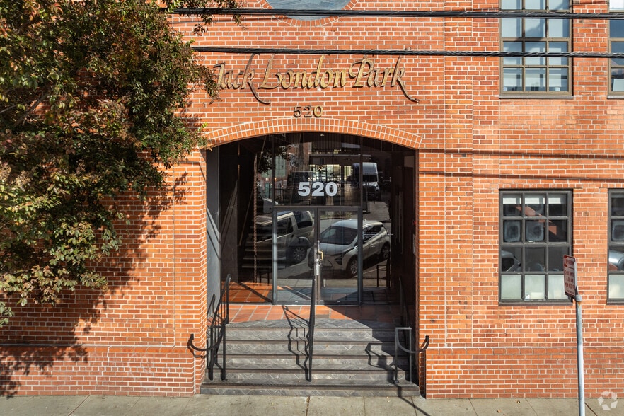 More Photos Of 520 3rd St, Oakland Unknown For Lease