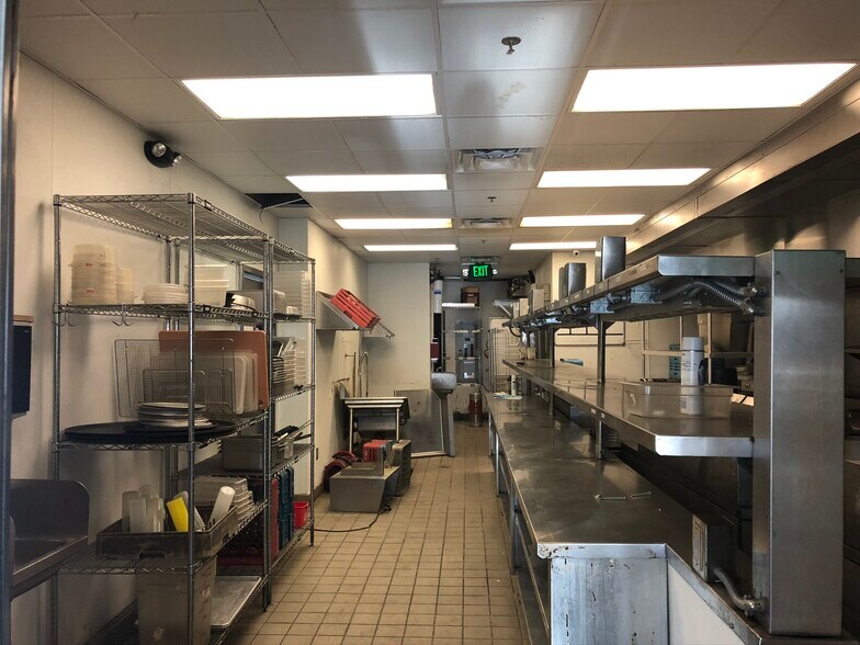 More Photos Of 2000 2nd Ave S, Birmingham Apartments For Lease