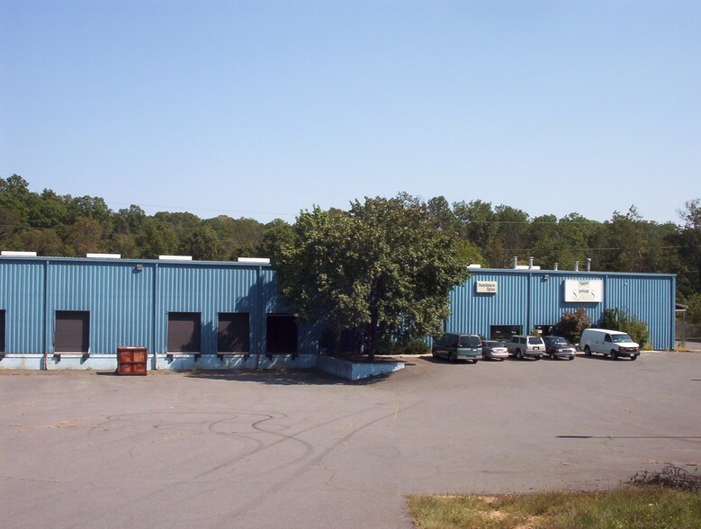 Primary Photo Of 9208 Enterprise Ct, Manassas Park Warehouse For Sale